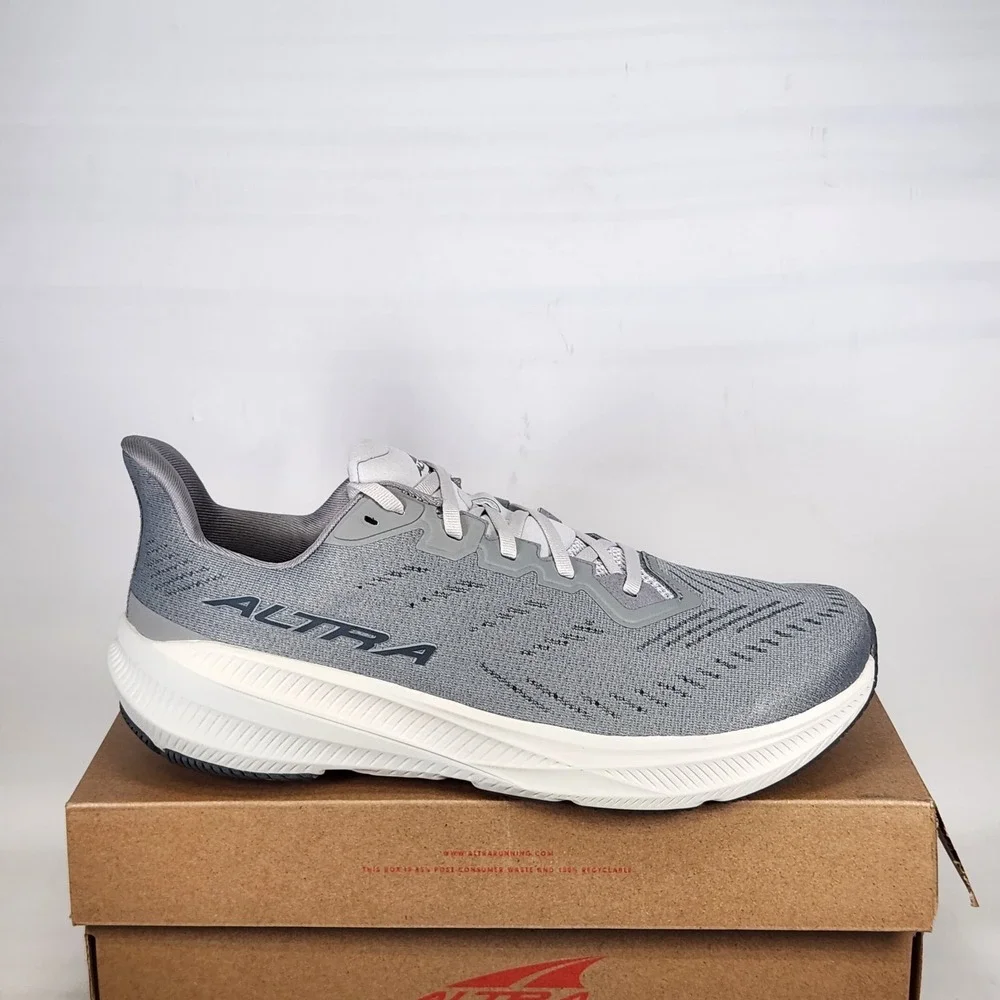 Altra Experience Flow 2 Running Shoe Men Size 10.5 Gray Low Drop Athletic